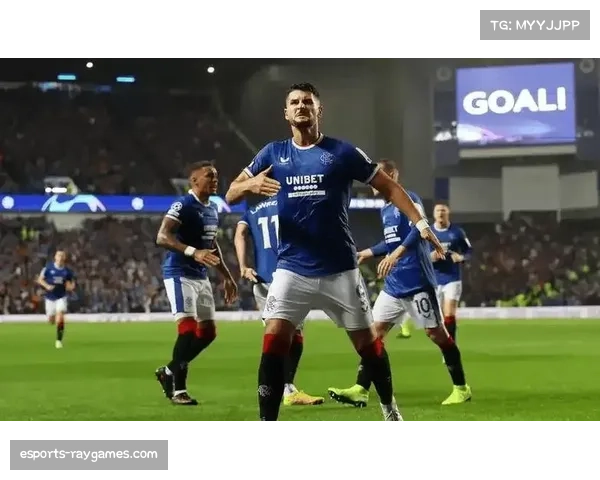 巴黎VS切尔西,马尔基尼奥斯利用直接任意球破门,打入个人欧冠首粒定位球进球 巴黎VS切尔西,马尔基尼奥斯利用直接任意球破门,打入个人欧冠首粒定位球进球